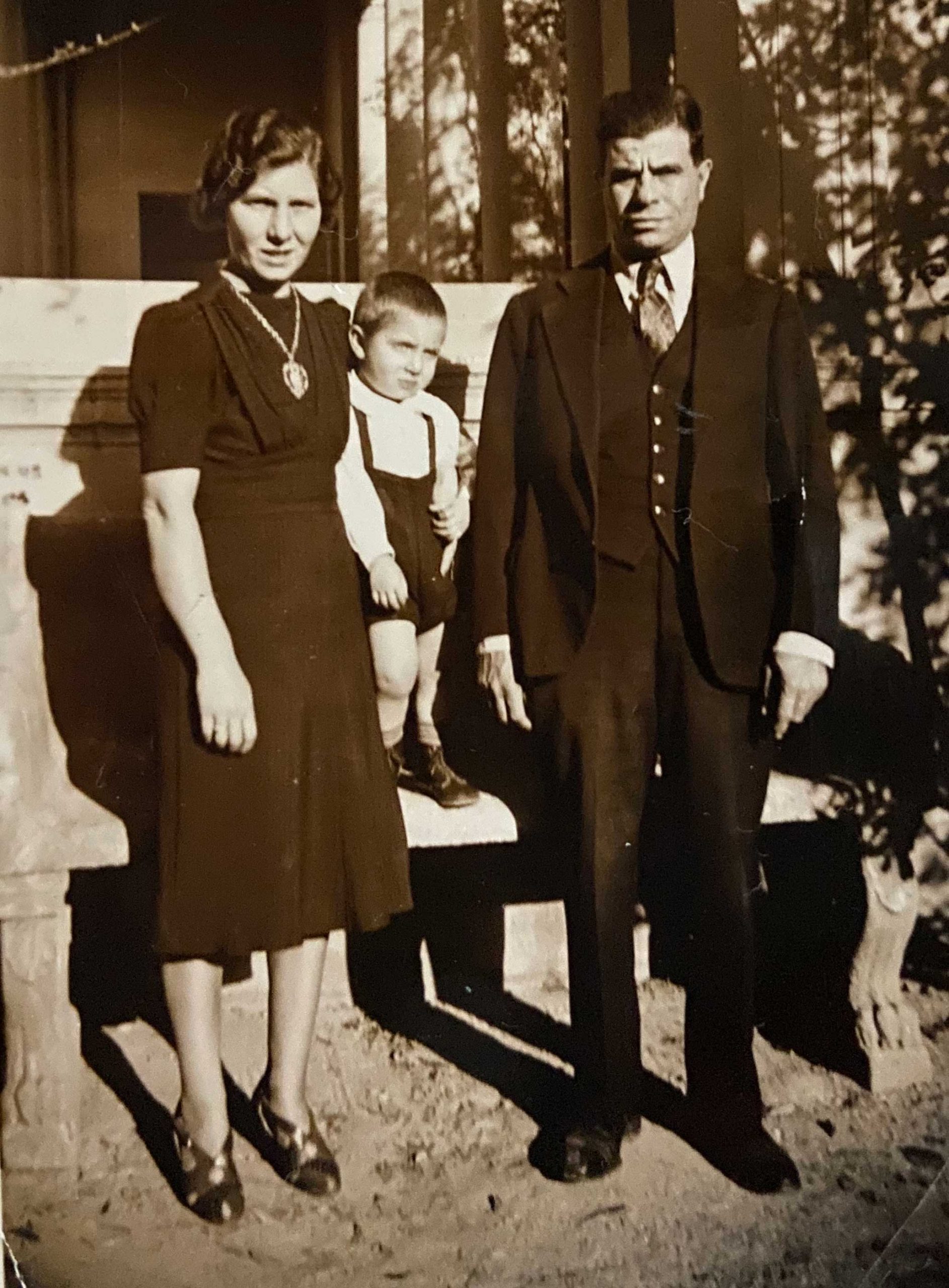 Giuseppe and Mamie Dichiara